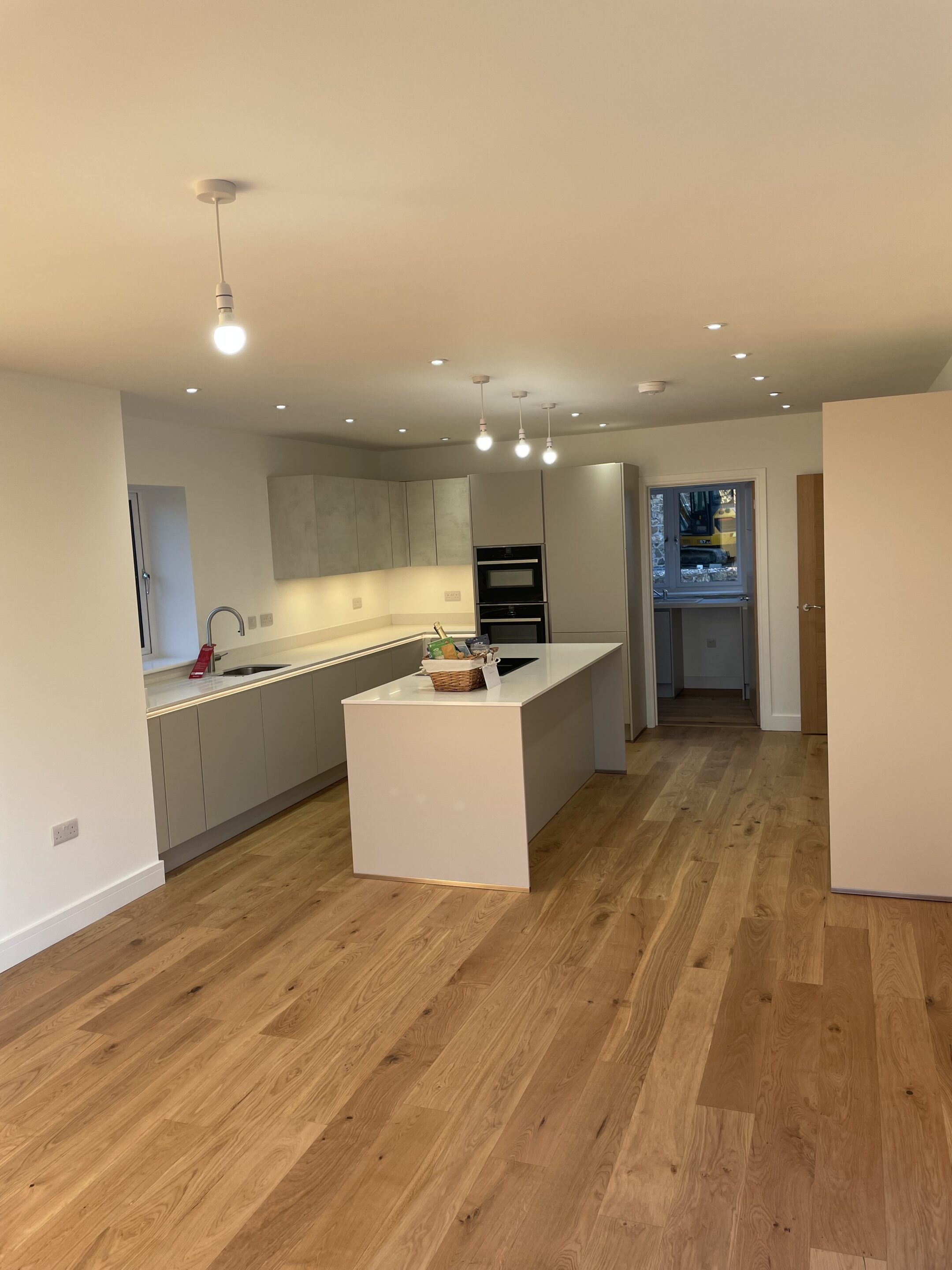 kitchen example with hardwood floors